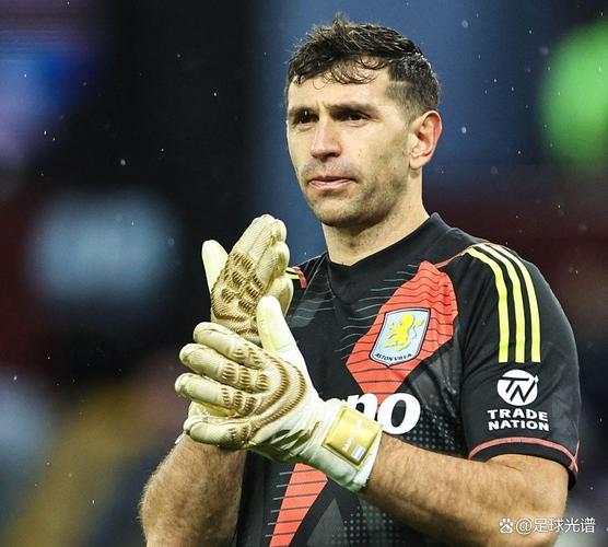 马丁内斯门将转会