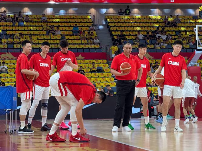 在哪里能看cba季前赛录像全场回放