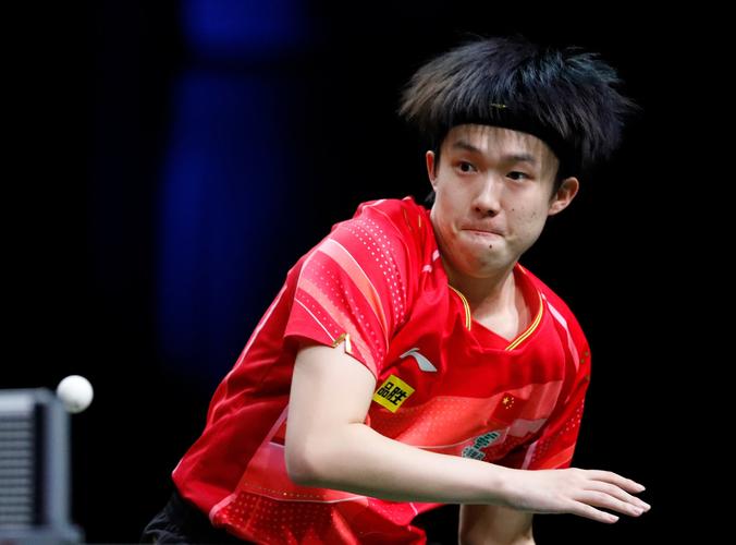 乒乓球世界冠军新加坡