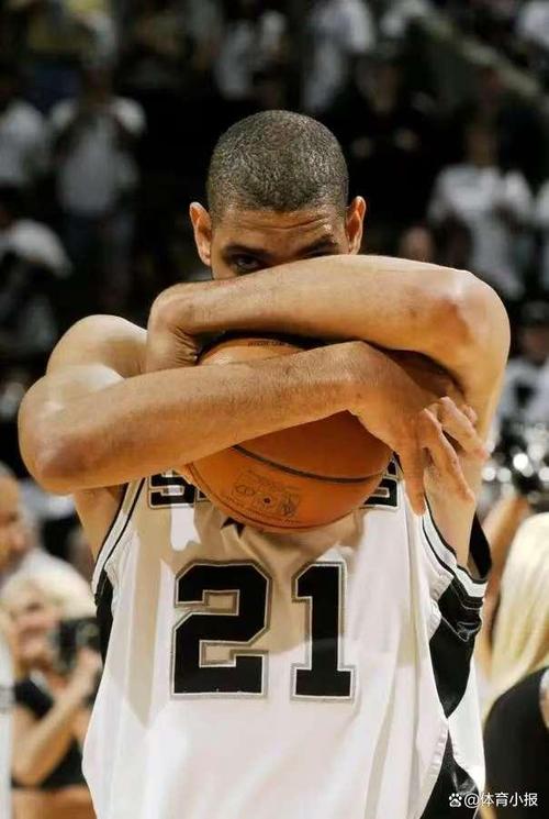 邓肯几几年进入nba