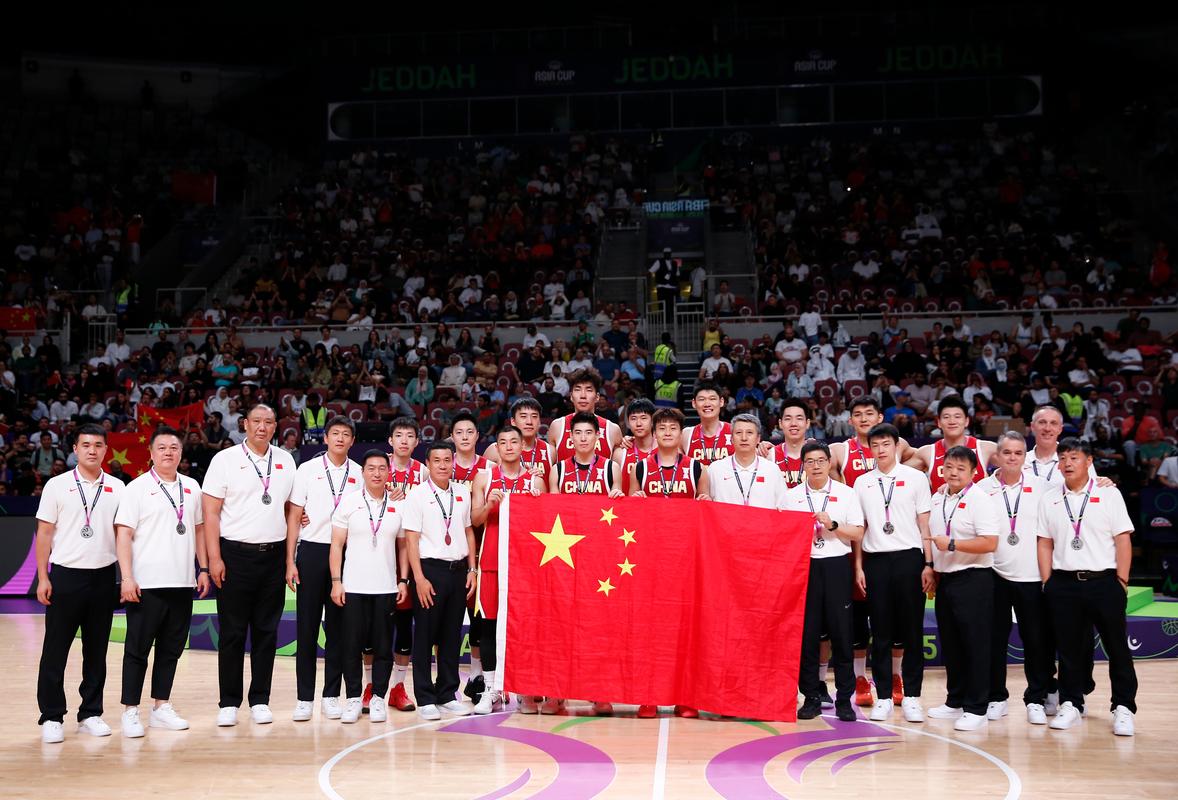 男篮世界杯中国对美国