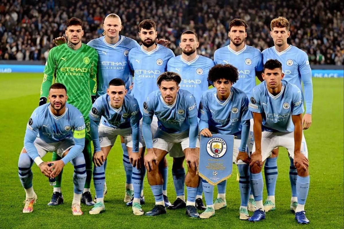 曼城首个英超冠军阵容是谁