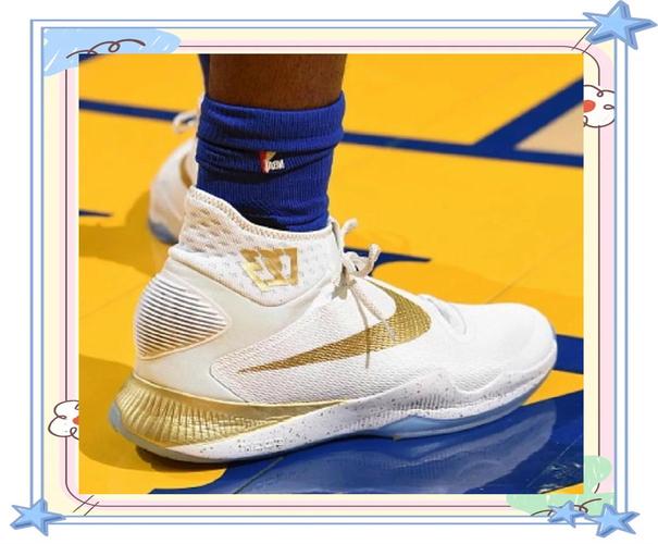 勇士格林签约什么球鞋