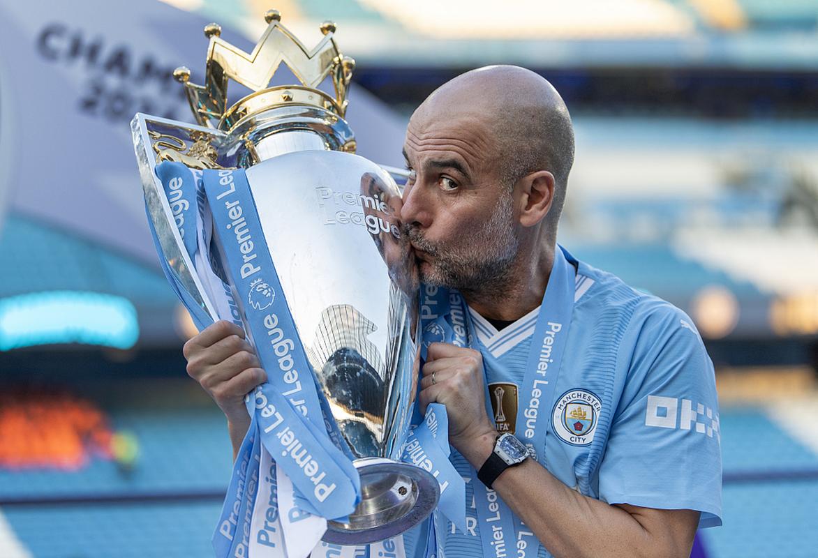 瓜迪奥拉冠军奖杯